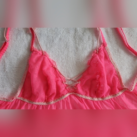 Victoria Secret Neon Pink Babydoll Lingerie Size M - Picture 13 of 13